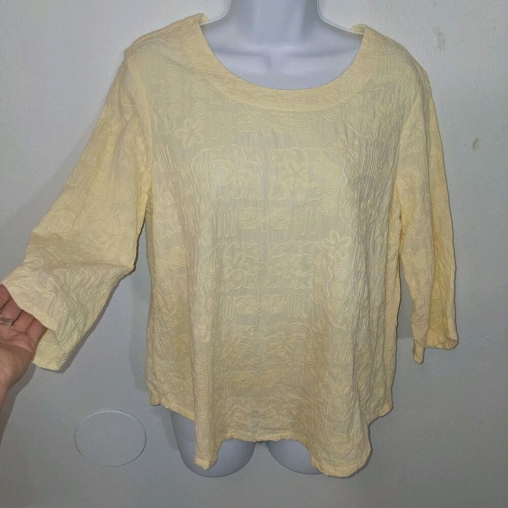 100% Cotton Embroidered Butter Yellow Blouse Sz S Floral Boho Hippie Beach Coast